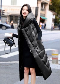 Womens Long Quilted Vest Hooded Maxi Length Sleeveless Puffer Vest Padded Coat Winter Outerwear