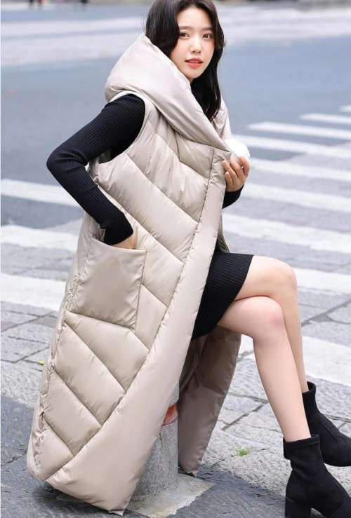Womens Long Quilted Vest Hooded Maxi Length Sleeveless Puffer Vest Padded Coat Winter Outerwear
